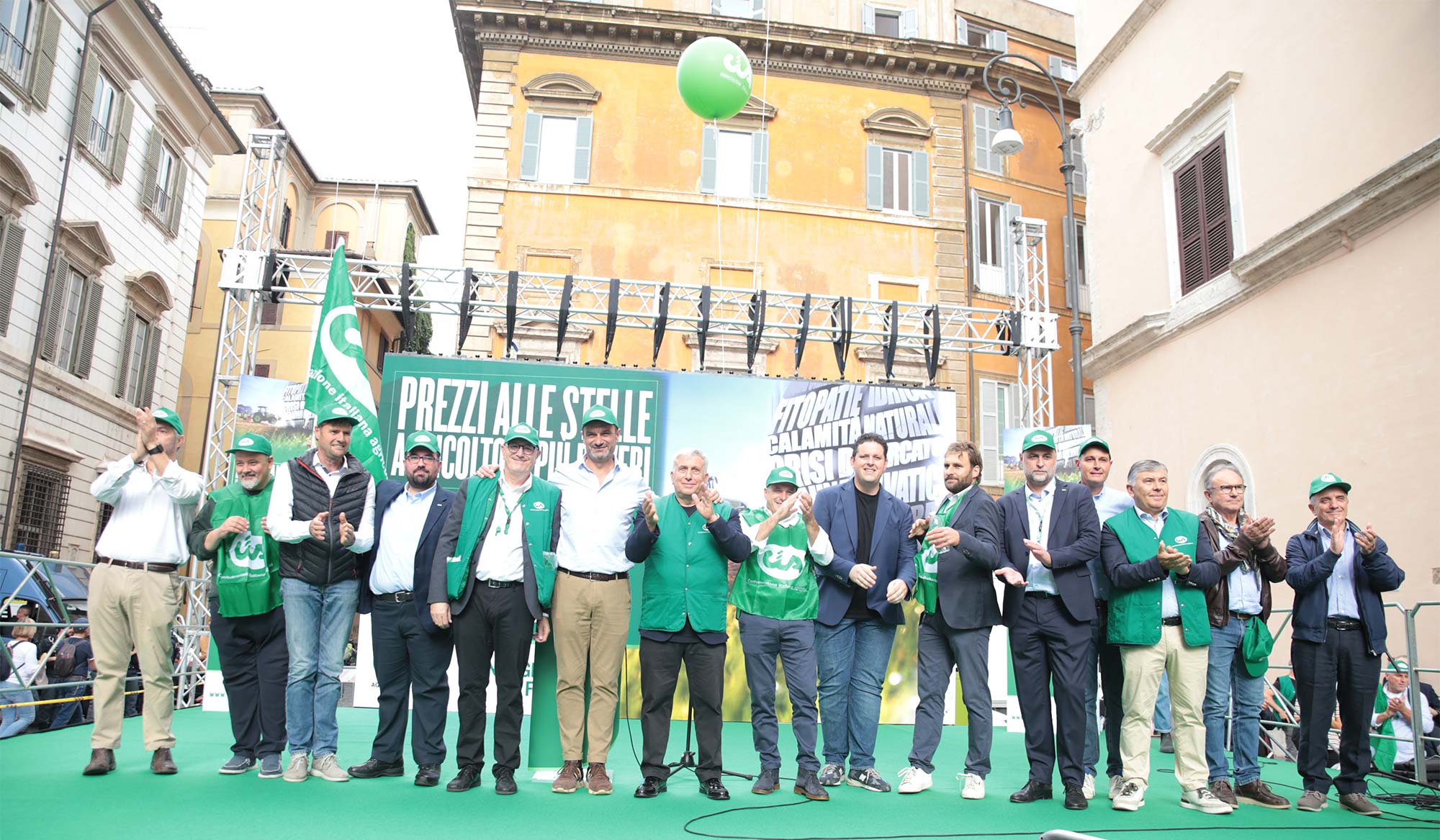 Gruppo-vertici-manifestazione-Cia.jpg